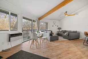 701 Country Club Dr, Fontana, WI 53125 - Photo 7