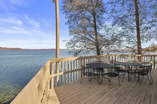 701 Country Club Dr, Fontana, WI 53125 - Photo 35