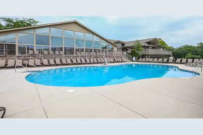 701  Country Club Dr #E, Fontana, WI 53125 - Photo 37