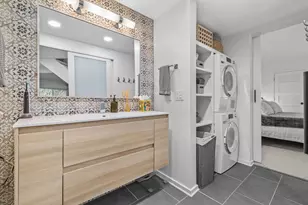 701 Country Club Dr, Fontana, WI 53125 - Photo 15