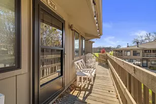 701 Country Club Dr, Fontana, WI 53125 - Photo 27