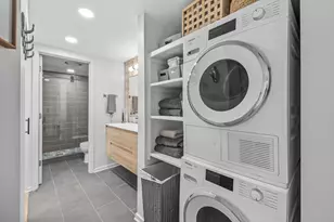 701 Country Club Dr, Fontana, WI 53125 - Photo 13