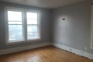 2377 N 44th St, Milwaukee, WI 53210 - Photo 7