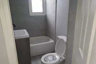 2940 N Holton St, Milwaukee, WI 53212 - Photo 11