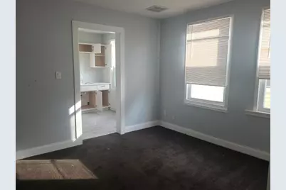 2940 N Holton St #2942, Milwaukee, WI 53212 - Photo 15