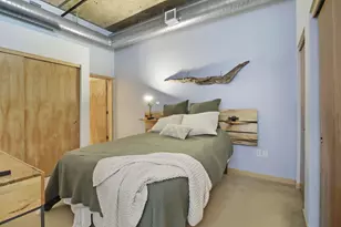 311 E Erie St, Milwaukee, WI 53202 - Photo 21