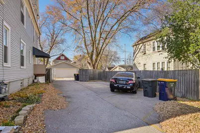 1513 S 80th St #1515, West Allis, WI 53214 - Photo 27