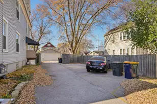 1513 S 80th St, West Allis, WI 53214 - Photo 27