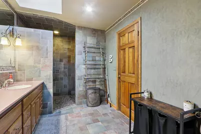 9740 W Huntington Dr, Mequon, WI 53097 - Photo 29