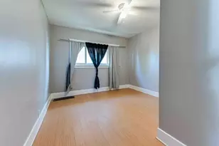 2332 Durand Ave, Racine, WI 53403 - Photo 9