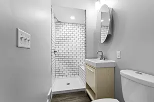 5529 W Rogers St, West Allis, WI 53219 - Photo 11