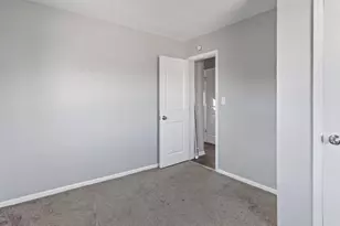 4768 N 52nd St, Milwaukee, WI 53218 - Photo 15