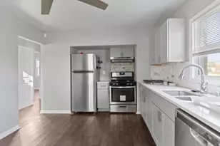 4768 N 52nd St, Milwaukee, WI 53218 - Photo 11