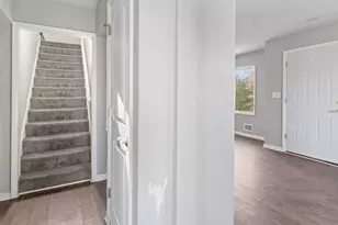 4768 N 52nd St, Milwaukee, WI 53218 - Photo 5