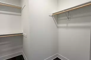 6351 Kinzie Ave, Racine, WI 53406 - Photo 11