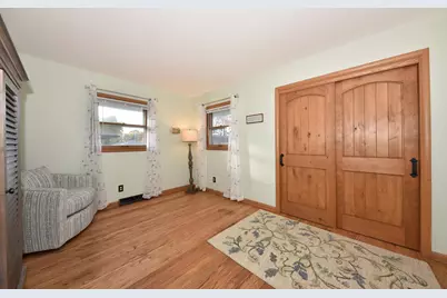 9602 W Arthur Ave, West Allis, WI 53227 - Photo 15