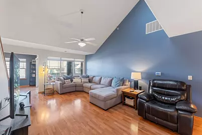 3101 W Drexel Ave #220, Franklin, WI 53132 - Photo 3