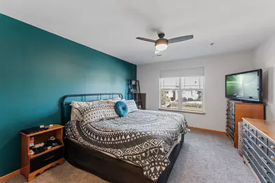 3101 W Drexel Ave #220, Franklin, WI 53132 - Photo 11