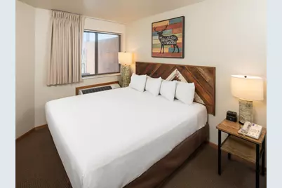 7020  Grand Geneva Way #345, Lake Geneva, WI 53147 - Photo 9