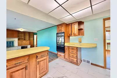 442  Oakland Ln, Elkhorn, WI 53121 - Photo 13