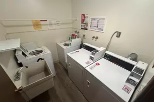 5253 N Lovers Lane Rd, Milwaukee, WI 53225 - Photo 3