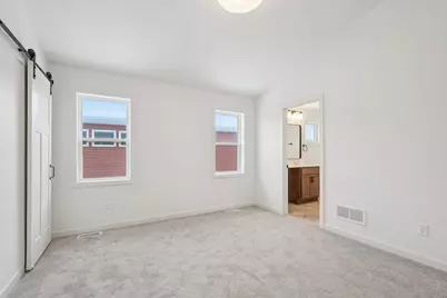 1057  Fairway Ct, Sheboygan Falls, WI 53085 - Photo 13