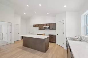 1057 Fairway Ct, Sheboygan Falls, WI 53085 - Photo 3