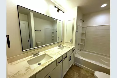 1059  Fairway Ct, Sheboygan Falls, WI 53085 - Photo 19