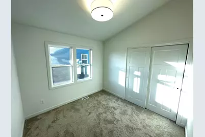 1059  Fairway Ct, Sheboygan Falls, WI 53085 - Photo 17