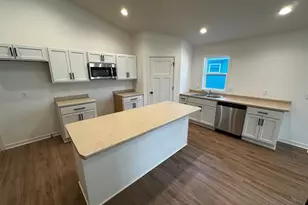 1059 Fairway Ct, Sheboygan Falls, WI 53085 - Photo 3