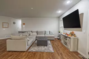 825 E Superior Dr, Fulton, WI 53534 - Photo 3