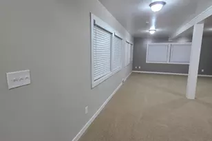 14220 Ranch Rd, Brookfield, WI 53005 - Photo 7