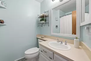 4780 W Donges Ln, Brown Deer, WI 53223 - Photo 23