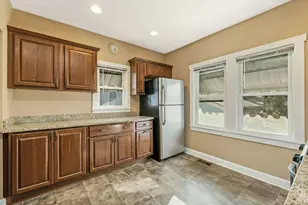 1610 N Hawley Rd, Milwaukee, WI 53208 - Photo 9