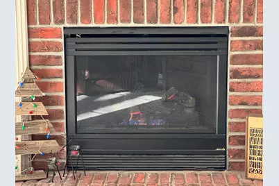 636  Pewaukee Rd #H, Pewaukee, WI 53072 - Photo 5