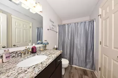 636  Pewaukee Rd #H, Pewaukee, WI 53072 - Photo 17