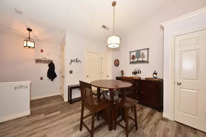 636  Pewaukee Rd #H, Pewaukee, WI 53072 - Photo 11