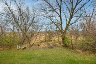 636 Pewaukee Rd, Pewaukee, WI 53072 - Photo 37