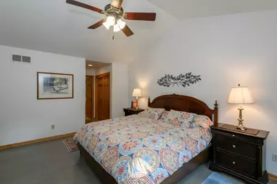 675  Charleston Ct #B, Brookfield, WI 53045 - Photo 29