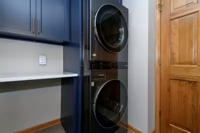 675  Charleston Ct #B, Brookfield, WI 53045 - Photo 27