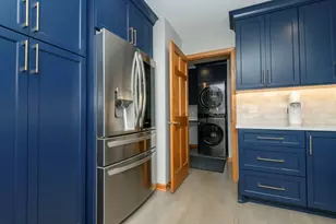 675 Charleston Ct, Brookfield, WI 53045 - Photo 25