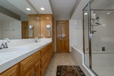 675  Charleston Ct #B, Brookfield, WI 53045 - Photo 33