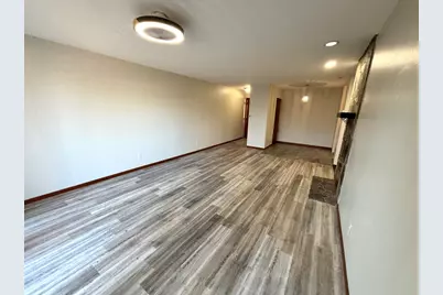 6011 W Port Ave #205K, Milwaukee, WI 53223 - Photo 7