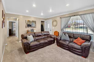 1123 Montclair Dr, Racine, WI 53402 - Photo 3