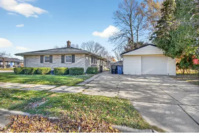 1123  Montclair Dr, Racine, WI 53402 - Photo 27