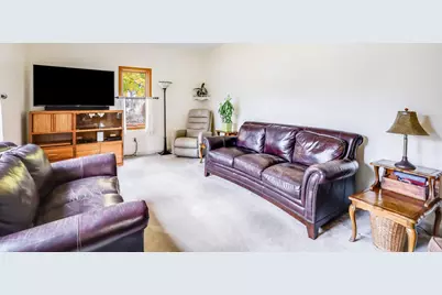 4729  Vista Rd, Manitowoc, WI 54220 - Photo 5