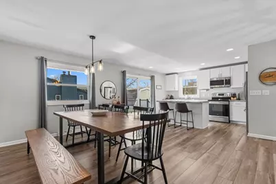 787  Sheridan Dr, West Bend, WI 53095 - Photo 11