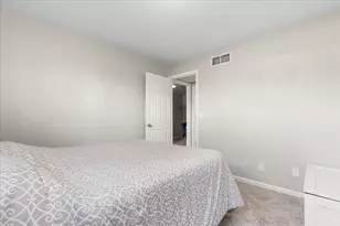 787 Sheridan Dr, West Bend, WI 53095 - Photo 33