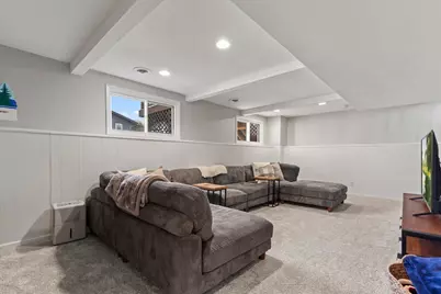 787  Sheridan Dr, West Bend, WI 53095 - Photo 31