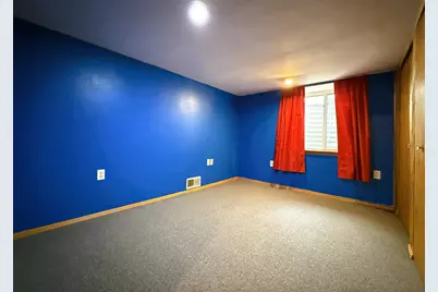 N88W17868 N Christman Rd, Menomonee Falls, WI 53051 - Photo 17